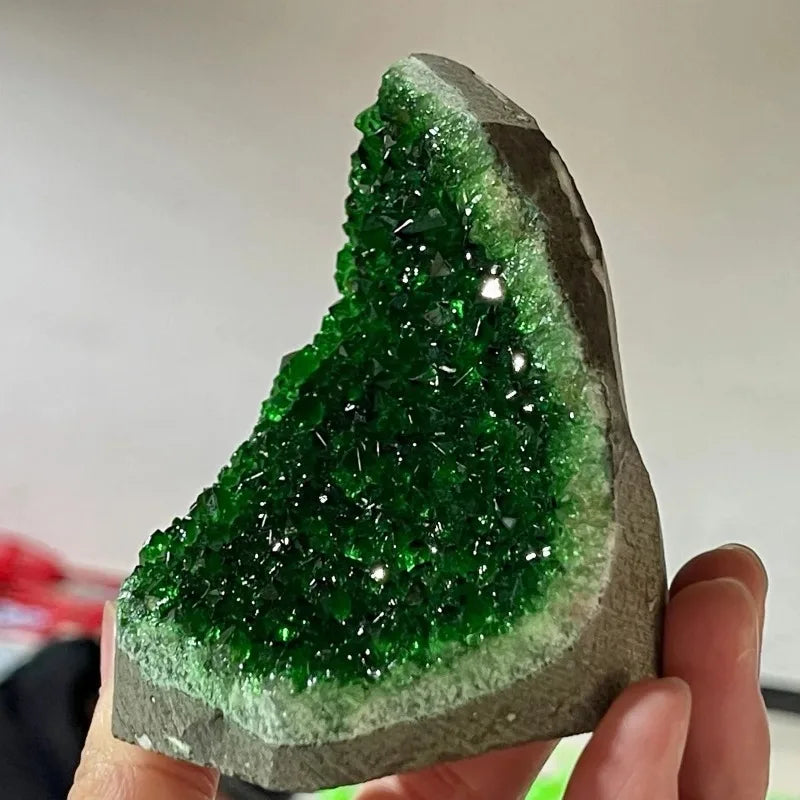 CrystalHola Hand Carved Geode Quartz Cluster Decor For Home